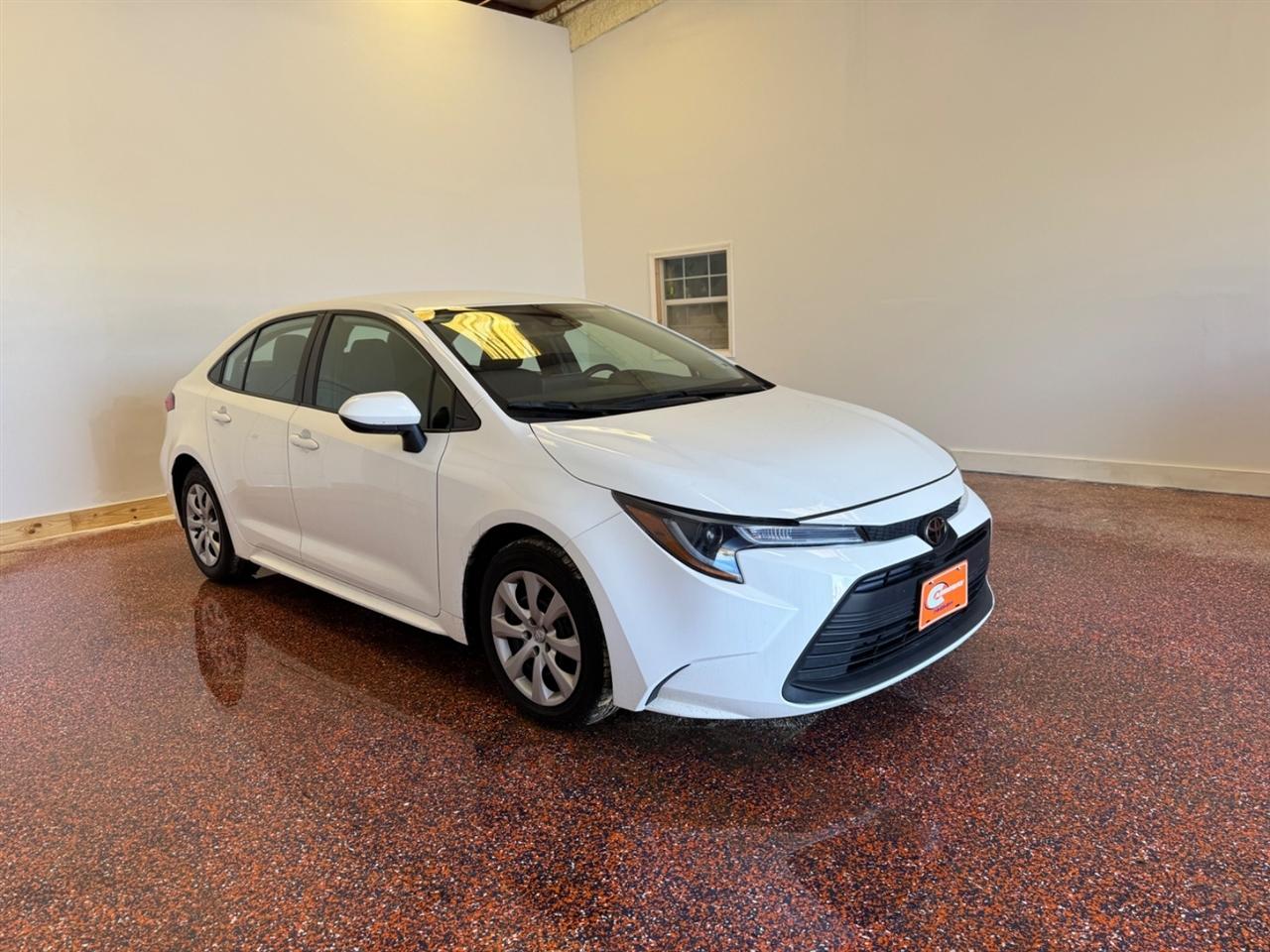 Toyota Corolla LE CVT (Natl) 2024