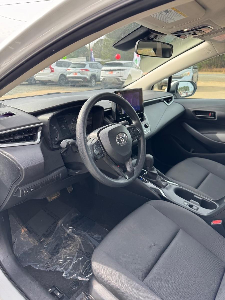 Toyota Corolla LE CVT (Natl) 2024