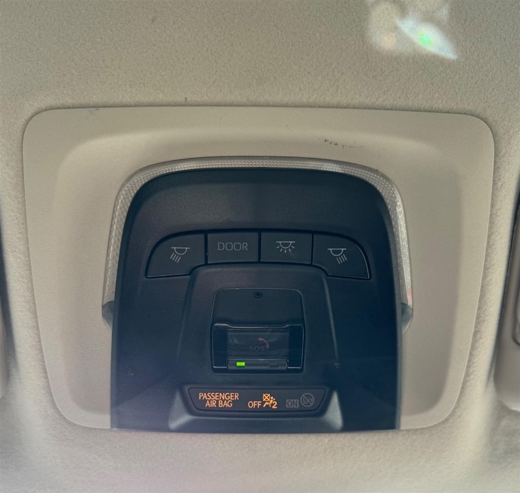 Toyota Corolla LE CVT (Natl) 2024