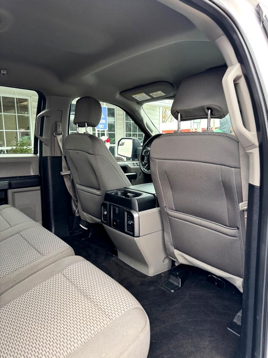 Ford F-150 XLT 2WD SuperCrew 5.5' Box 2020