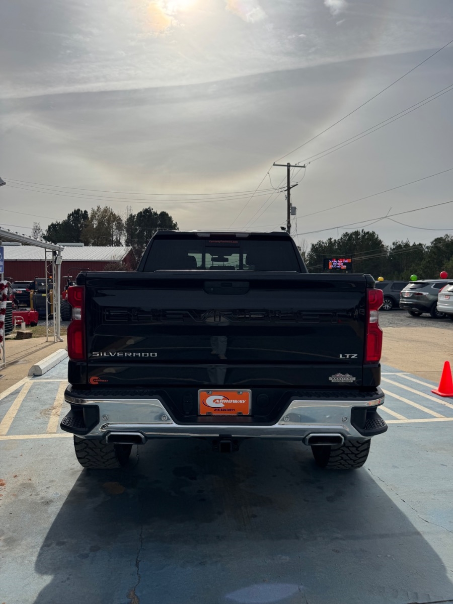 Chevrolet Silverado 1500 4WD Crew Cab 147" LTZ 2020