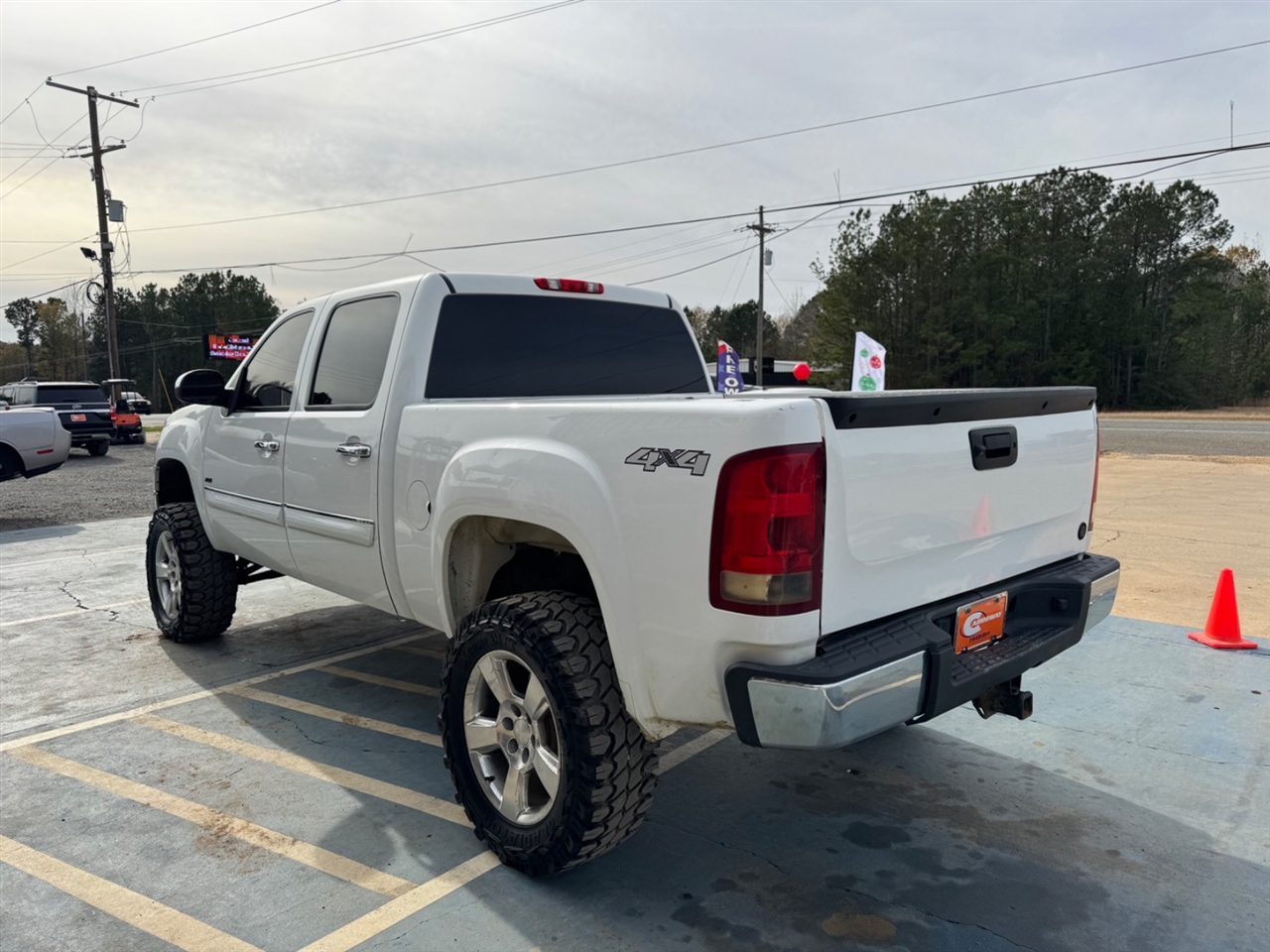 GMC Sierra 1500 4WD Crew Cab 143.5" SLE 2013