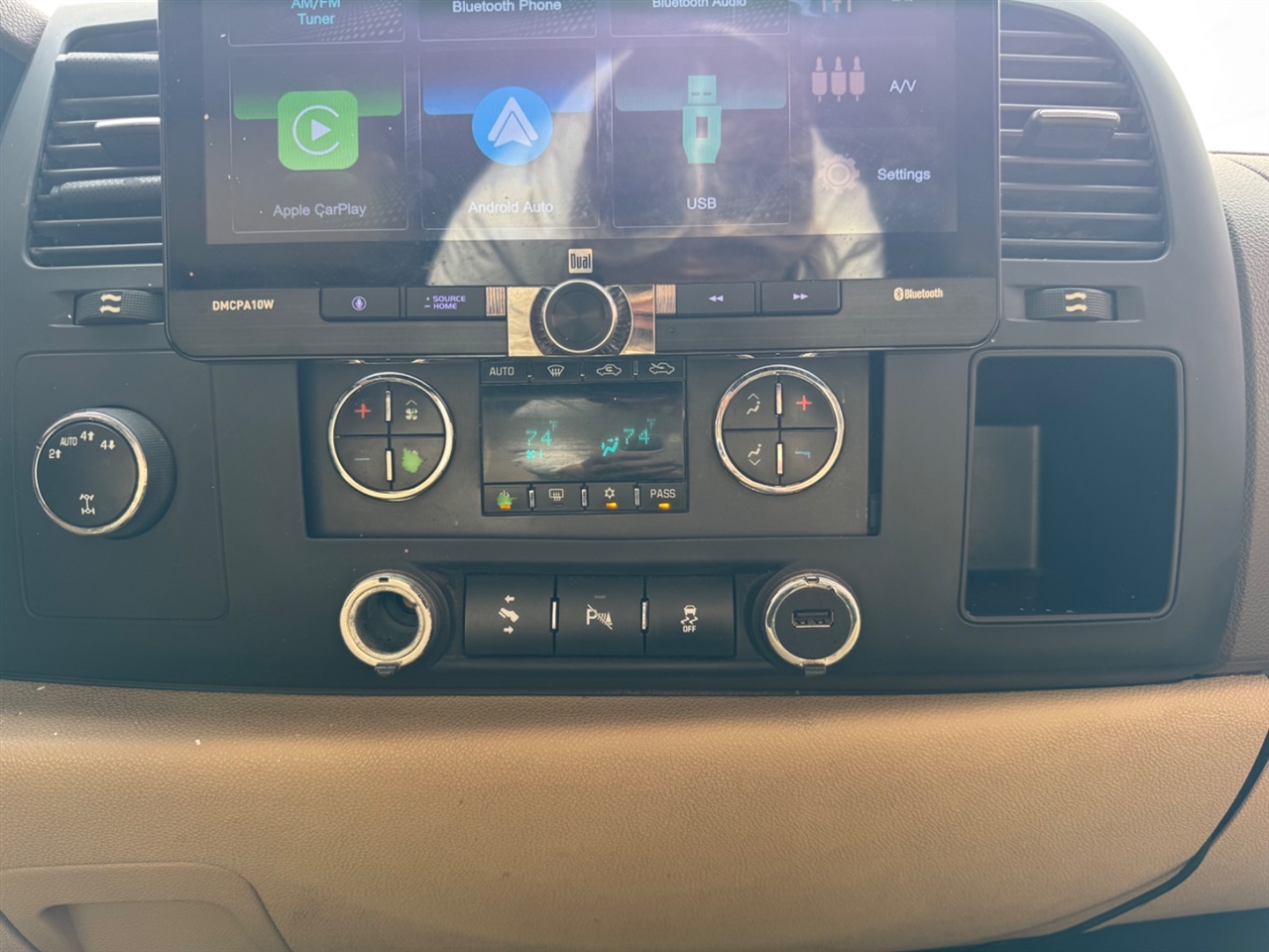 GMC Sierra 1500 4WD Crew Cab 143.5" SLE 2013