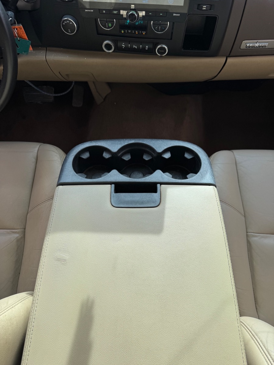 GMC Sierra 1500 4WD Crew Cab 143.5" SLE 2013