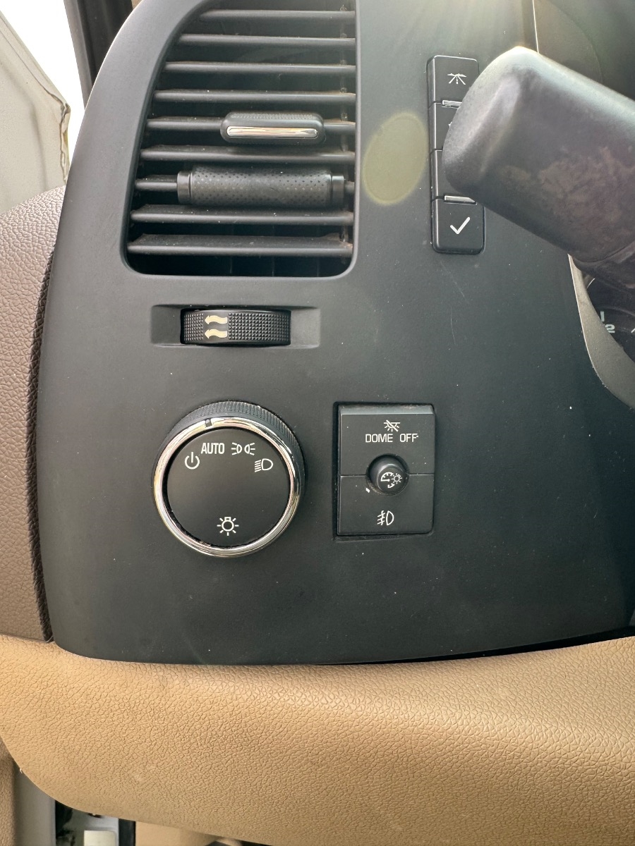 GMC Sierra 1500 4WD Crew Cab 143.5" SLE 2013