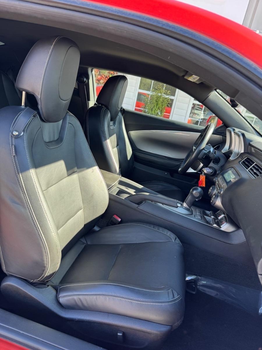 Chevrolet Camaro 2dr Cpe 2LT 2011