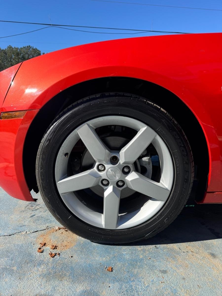 Chevrolet Camaro 2dr Cpe 2LT 2011