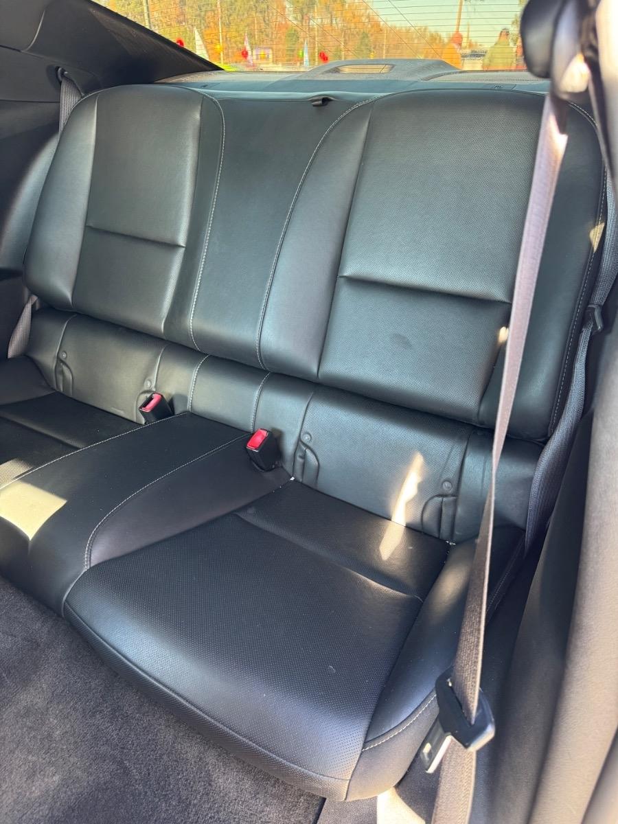 Chevrolet Camaro 2dr Cpe 2LT 2011