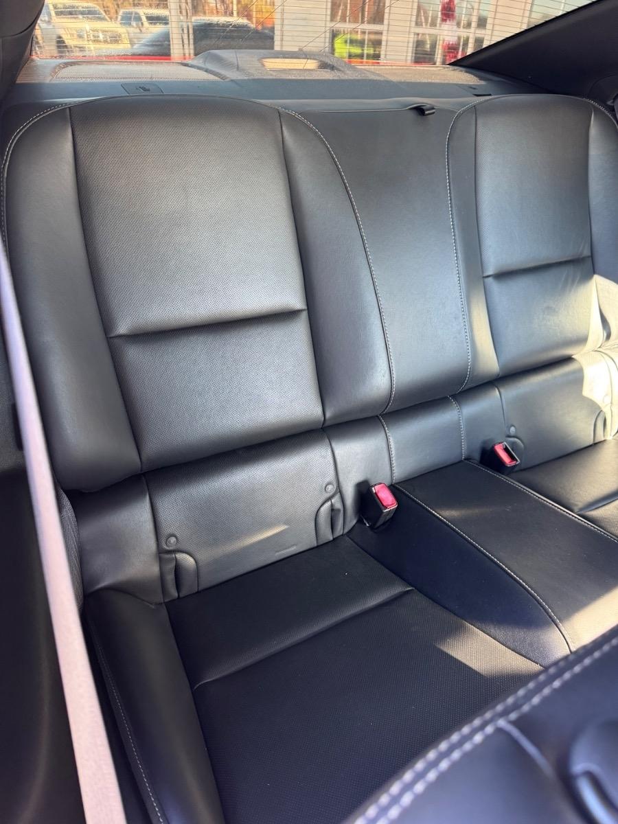 Chevrolet Camaro 2dr Cpe 2LT 2011