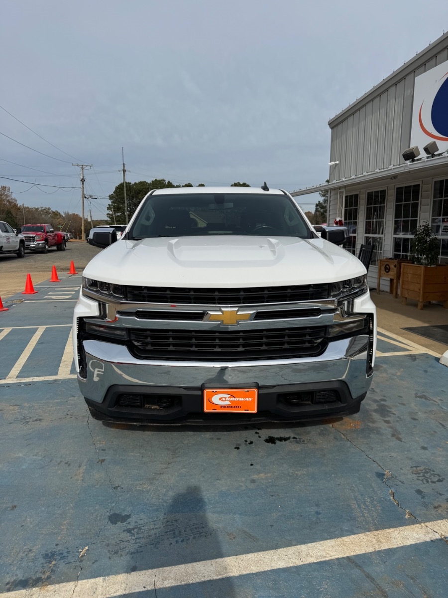 Chevrolet Silverado 1500 4WD Crew Cab 147" LT w/1LT 2020