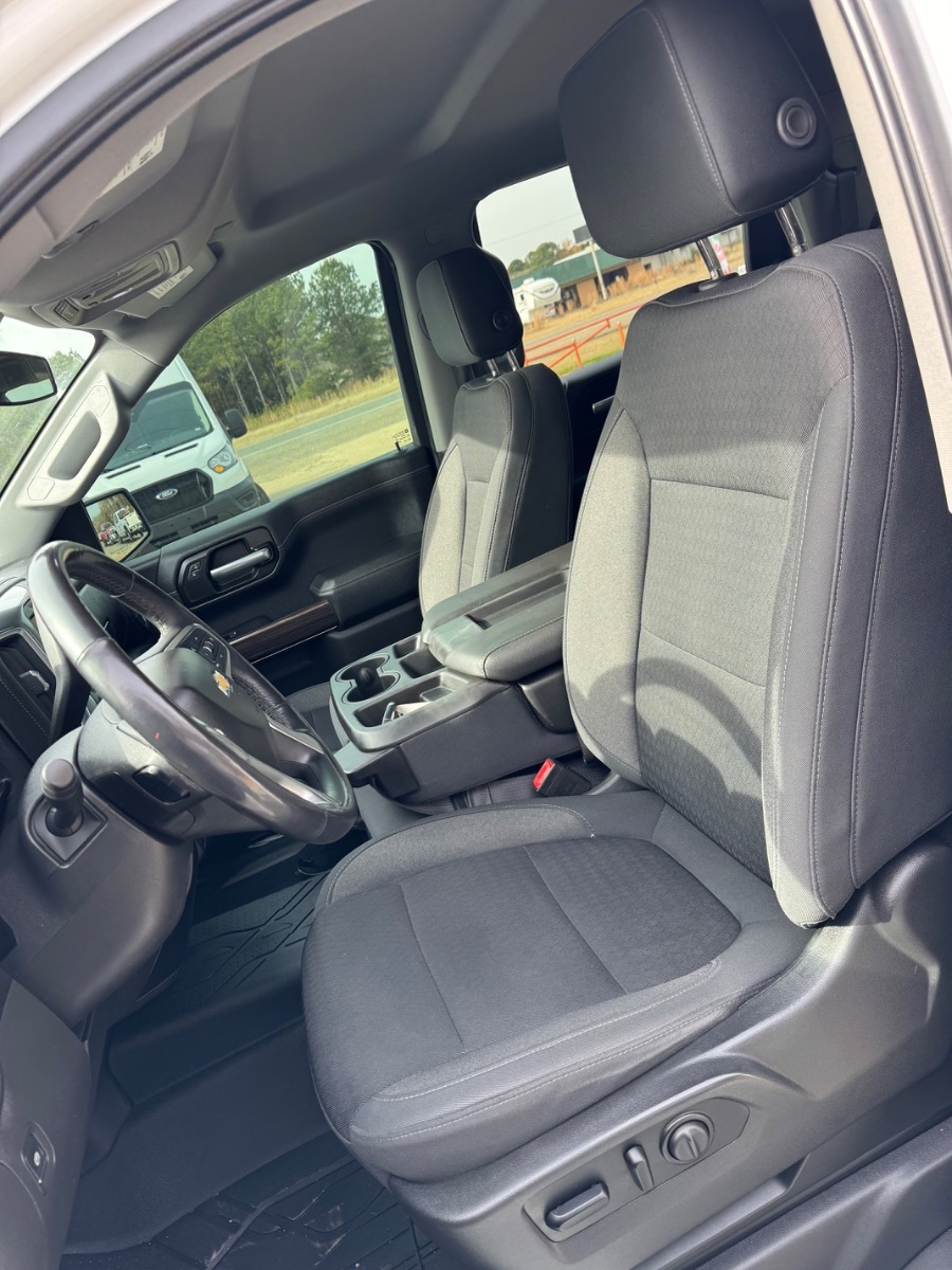 Chevrolet Silverado 1500 4WD Crew Cab 147" LT w/1LT 2020