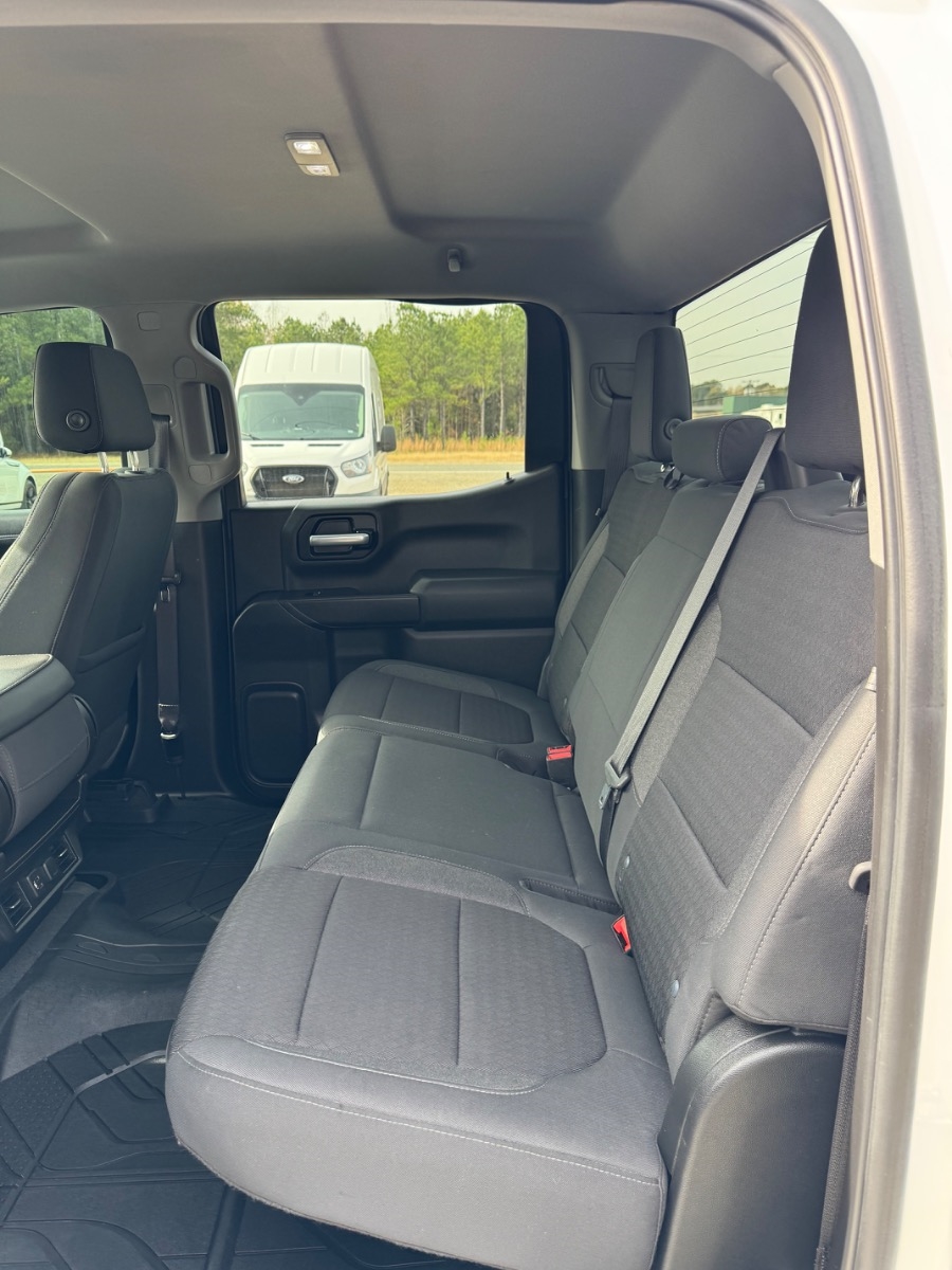 Chevrolet Silverado 1500 4WD Crew Cab 147" LT w/1LT 2020