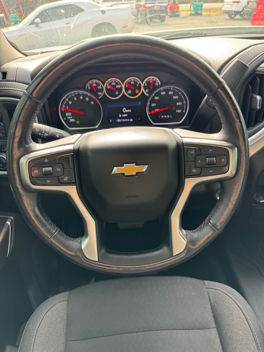 Chevrolet Silverado 1500 4WD Crew Cab 147" LT w/1LT 2020