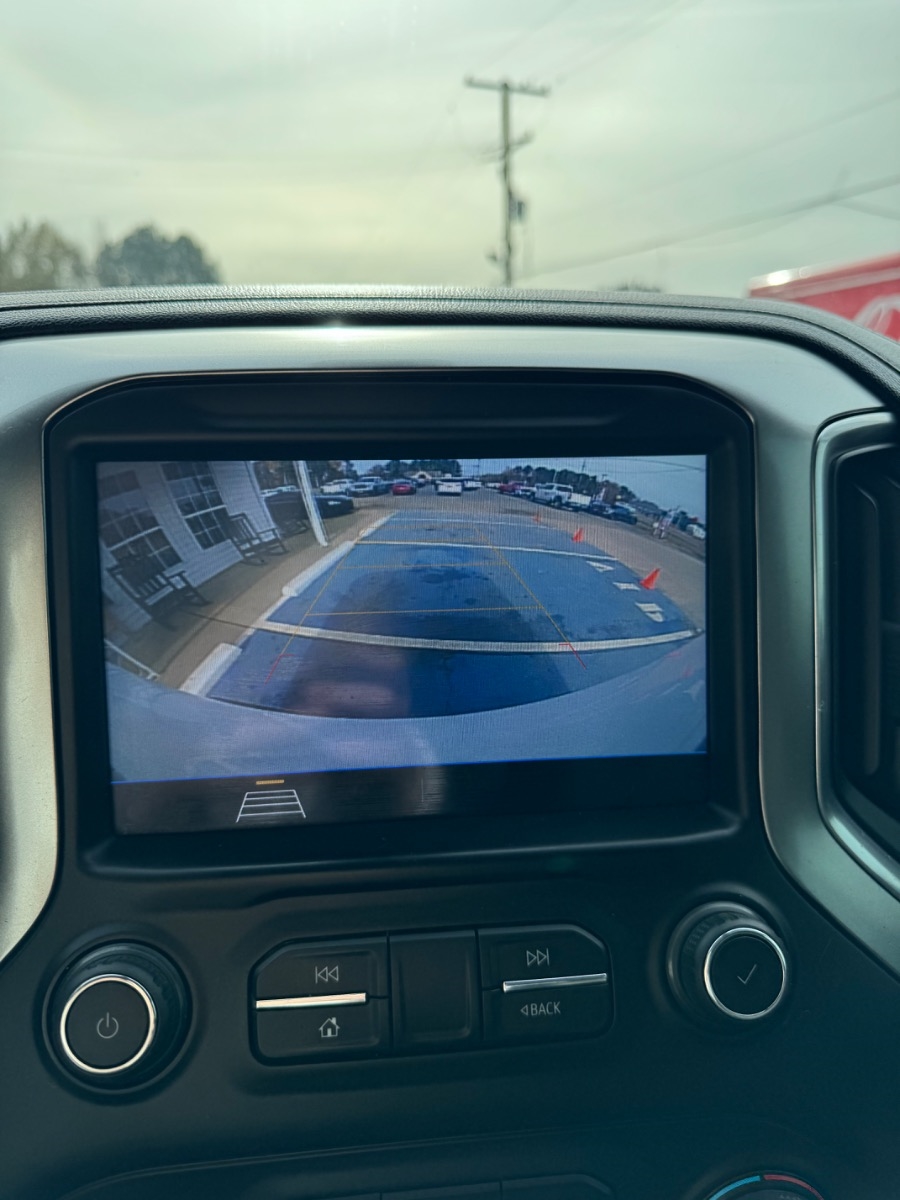 Chevrolet Silverado 1500 4WD Crew Cab 147" LT w/1LT 2020