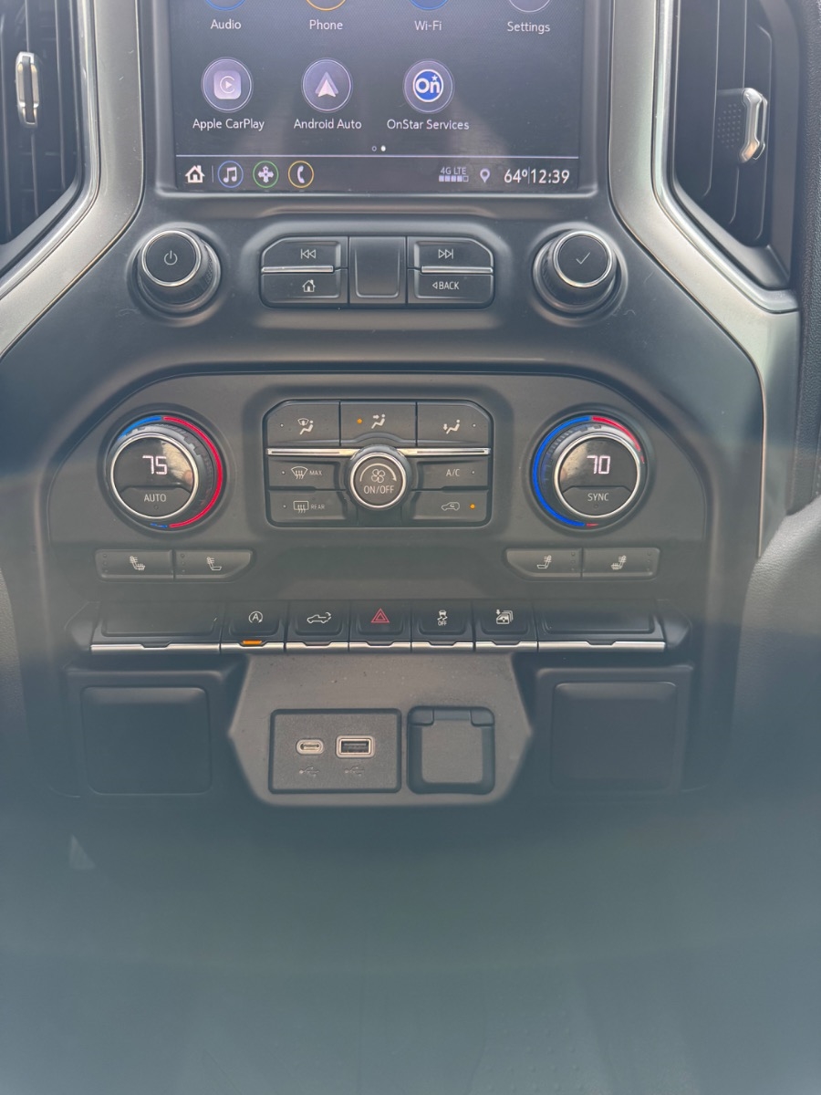 Chevrolet Silverado 1500 4WD Crew Cab 147" LT w/1LT 2020