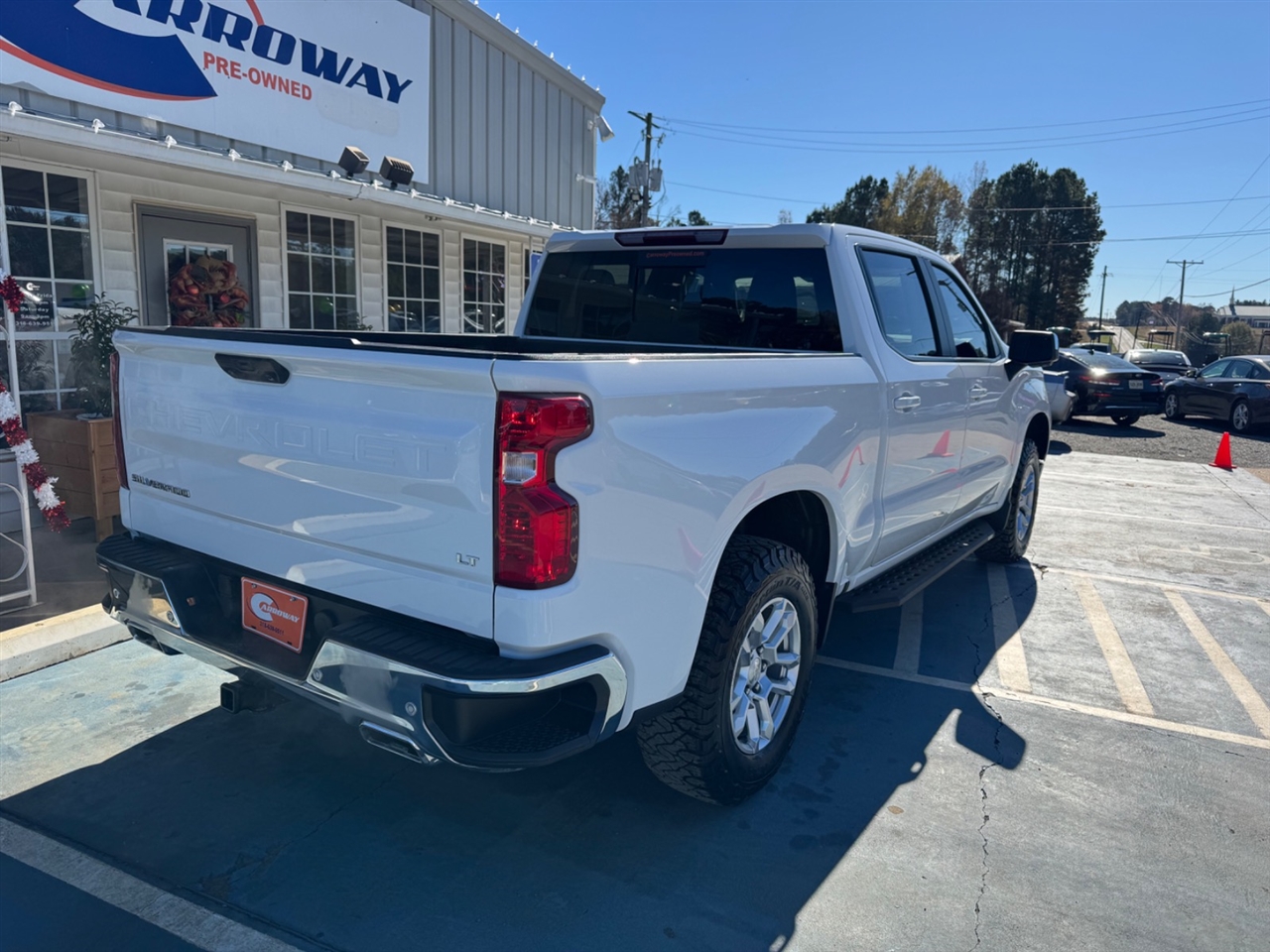 Chevrolet Silverado 1500 4WD Crew Cab 147" LT w/1LT 2024