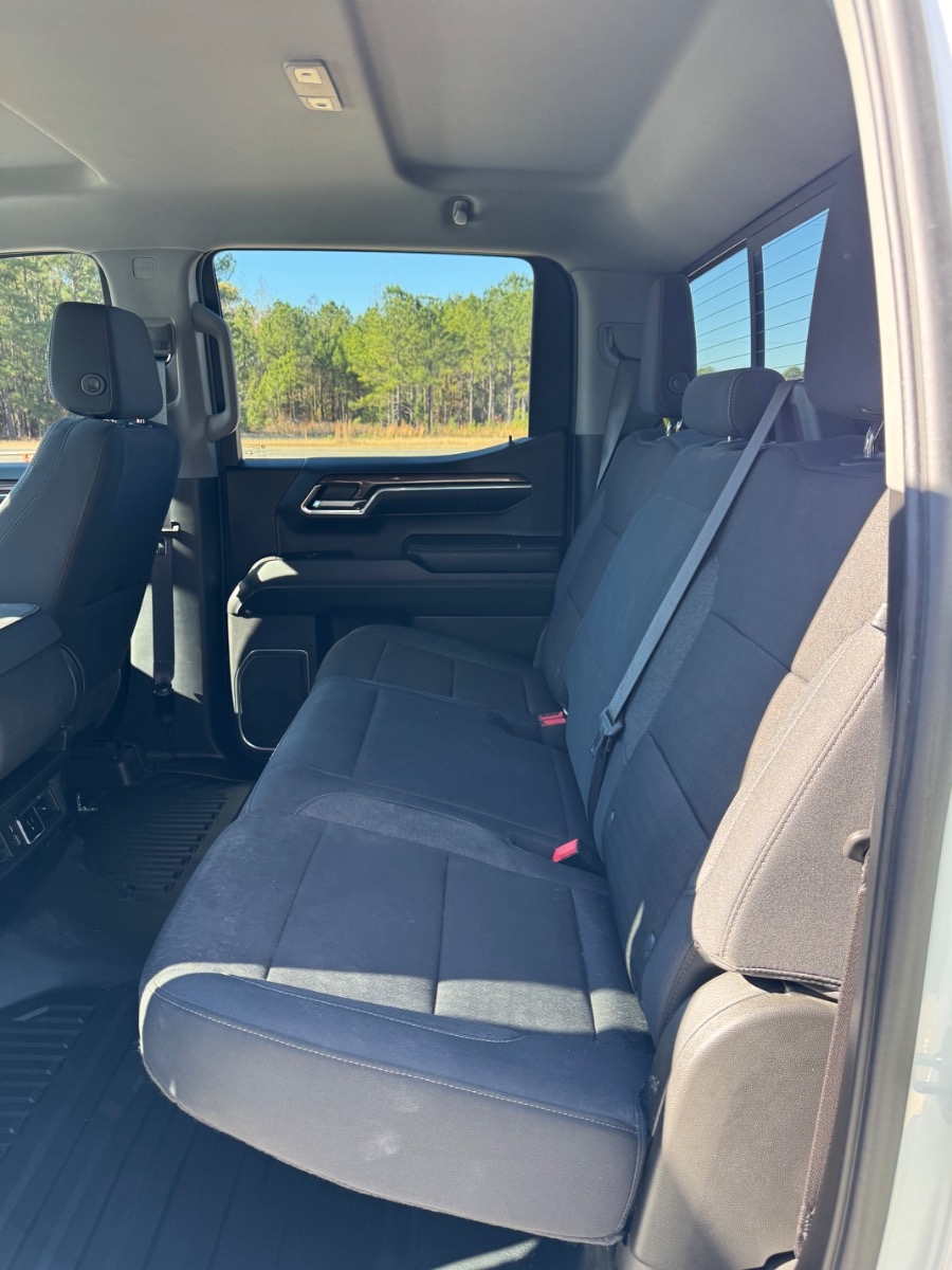 Chevrolet Silverado 1500 4WD Crew Cab 147" LT w/1LT 2024