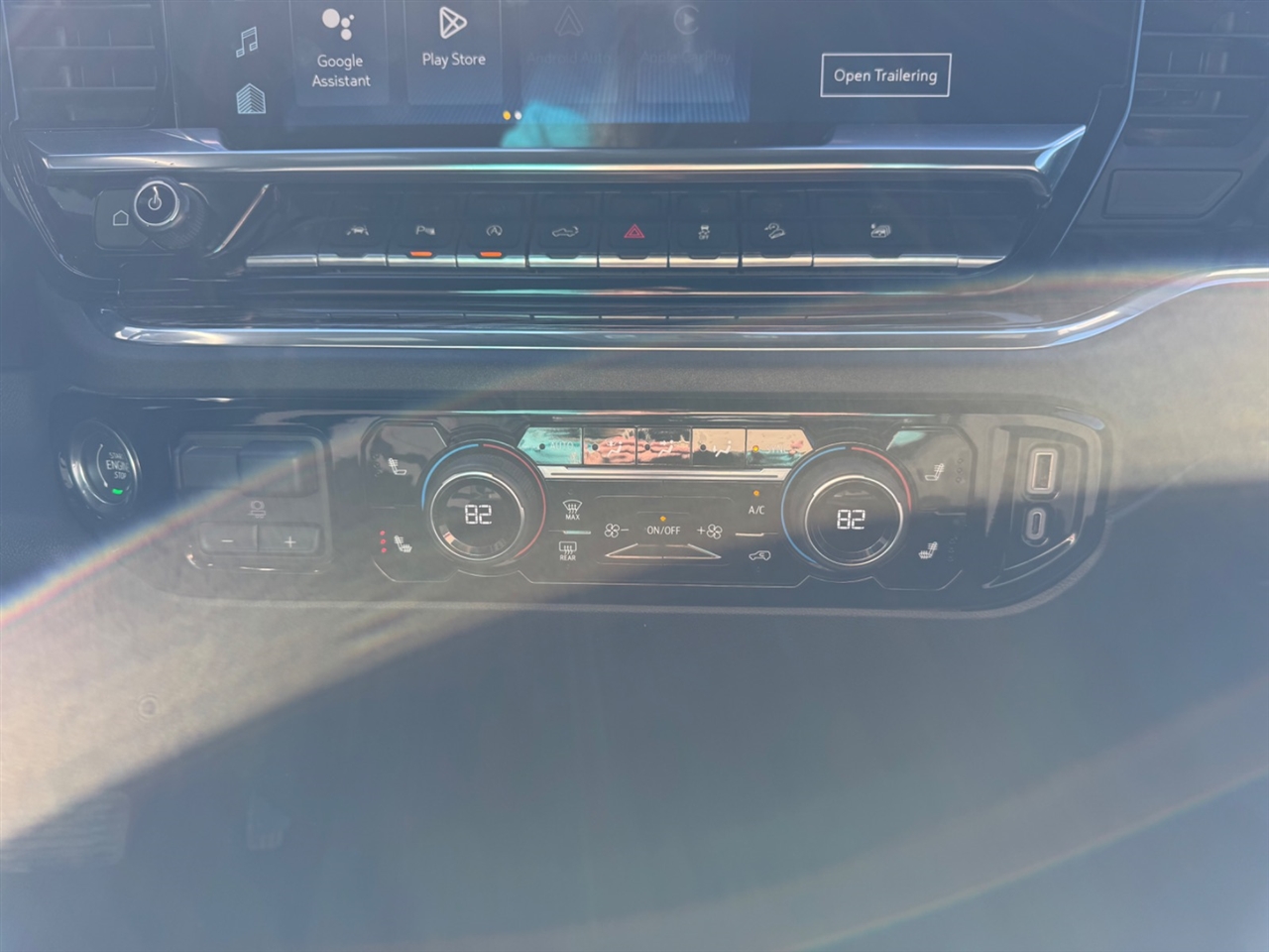 Chevrolet Silverado 1500 4WD Crew Cab 147" LT w/1LT 2024