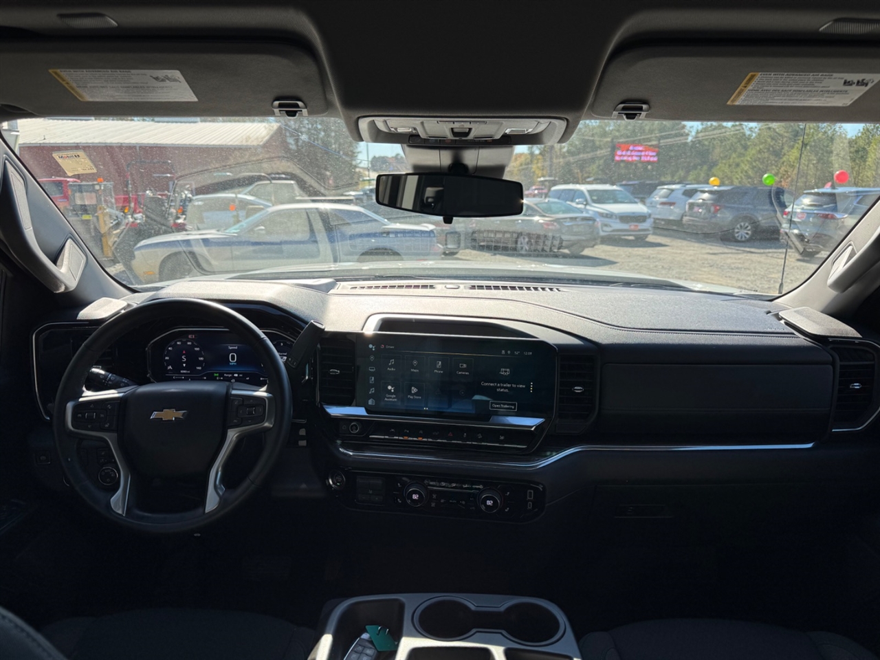 Chevrolet Silverado 1500 4WD Crew Cab 147" LT w/1LT 2024