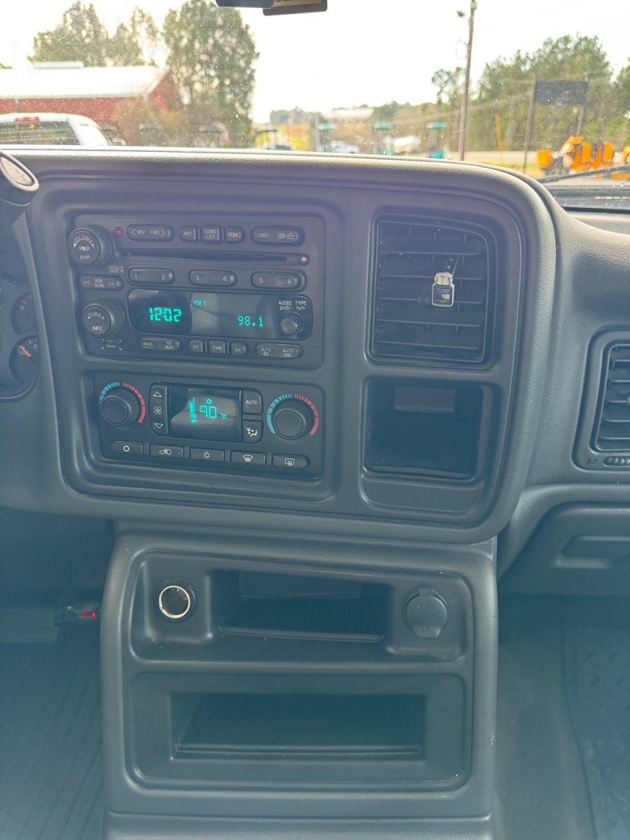 Chevrolet Silverado 2500HD Crew Cab 153" WB 4WD LT3 2006