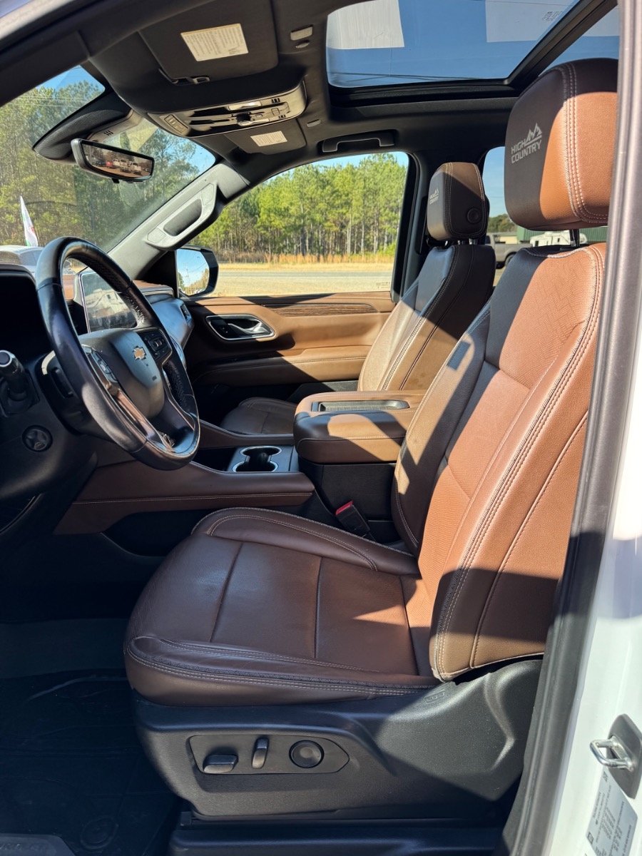 Chevrolet Tahoe 4WD 4dr High Country 2021