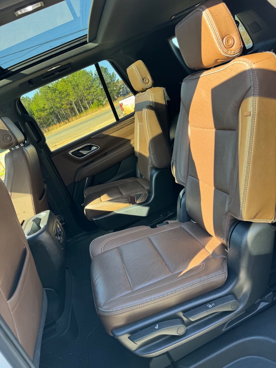 Chevrolet Tahoe 4WD 4dr High Country 2021