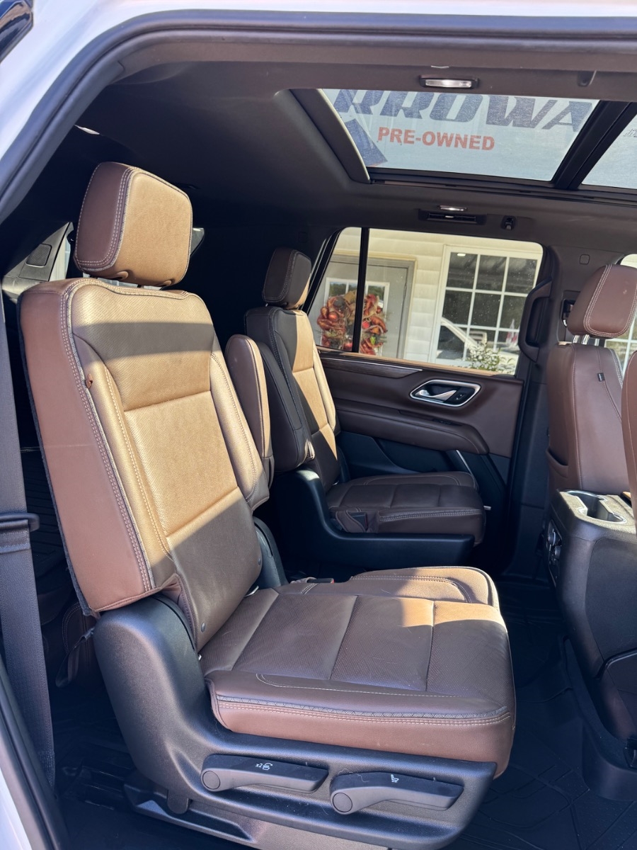 Chevrolet Tahoe 4WD 4dr High Country 2021