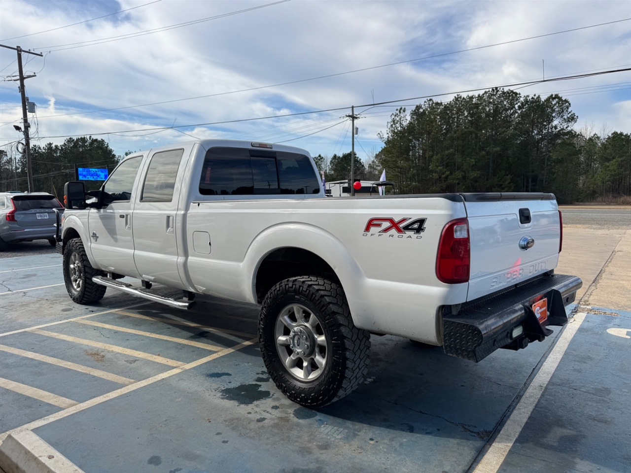 Ford Super Duty F-350 SRW 4WD Crew Cab 156" Lariat 2014