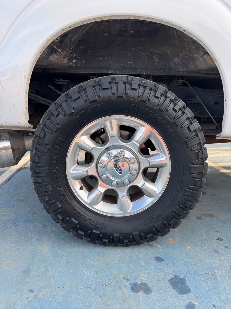 Ford Super Duty F-350 SRW 4WD Crew Cab 156" Lariat 2014