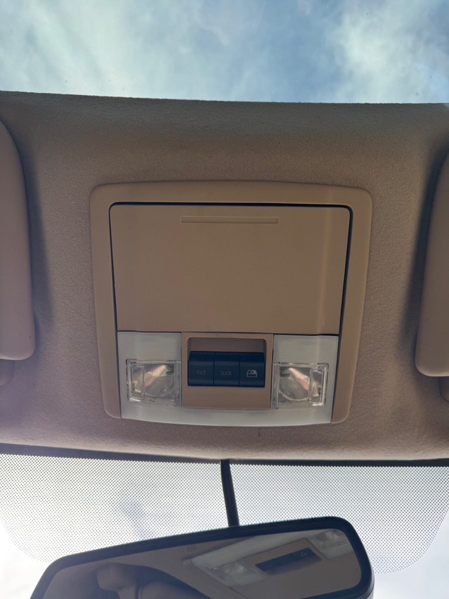 Ford Super Duty F-350 SRW 4WD Crew Cab 156" Lariat 2014