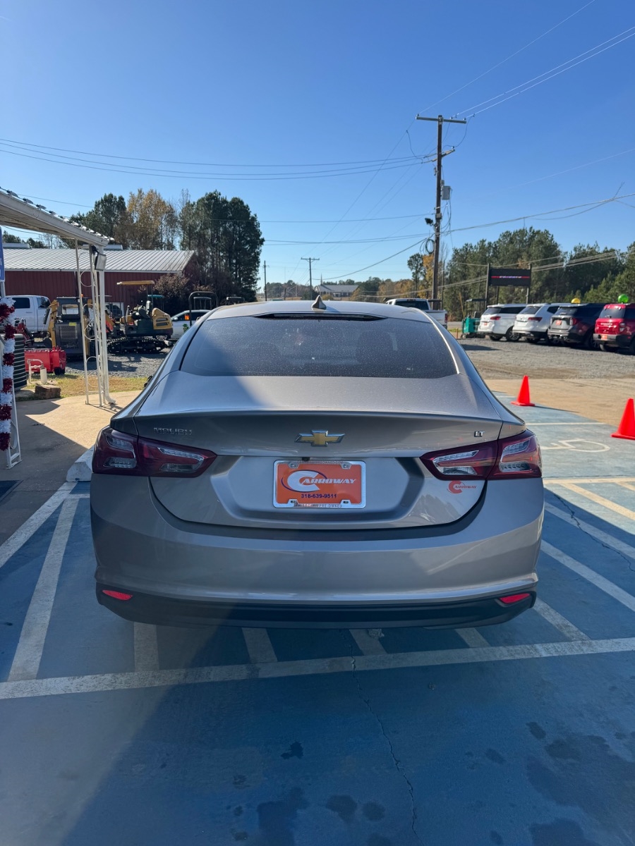 Chevrolet Malibu 4dr Sdn LT 2022