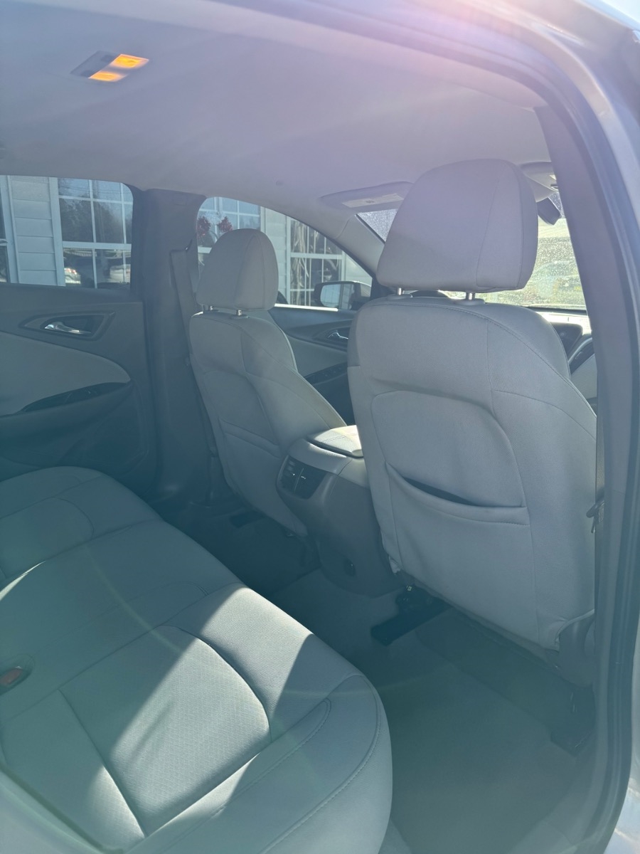 Chevrolet Malibu 4dr Sdn LT 2022