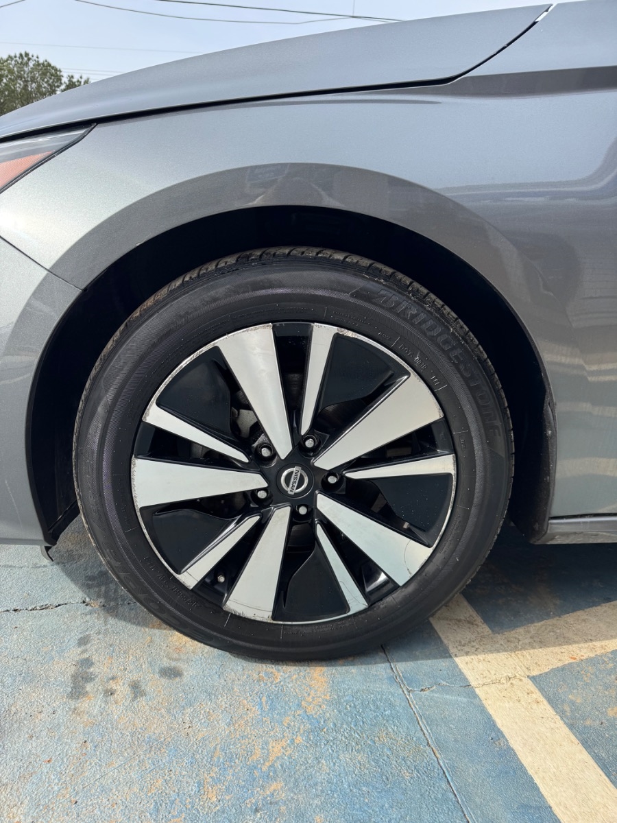 Nissan Altima 2.5 SV Sedan 2022