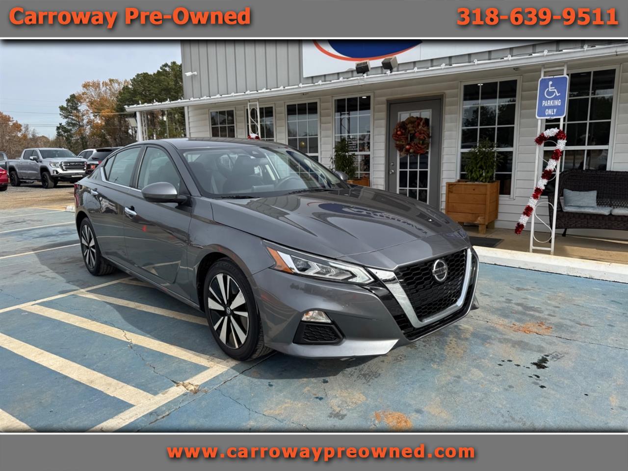 2022 Nissan Altima SV's photo