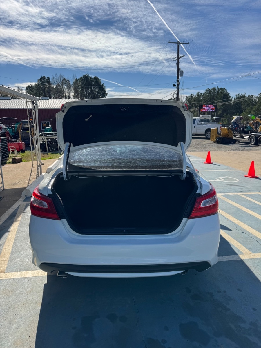 Nissan Altima 4dr Sdn I4 2.5 S 2016