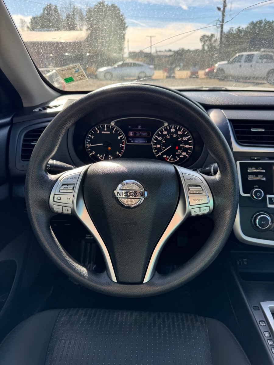 Nissan Altima 4dr Sdn I4 2.5 S 2016