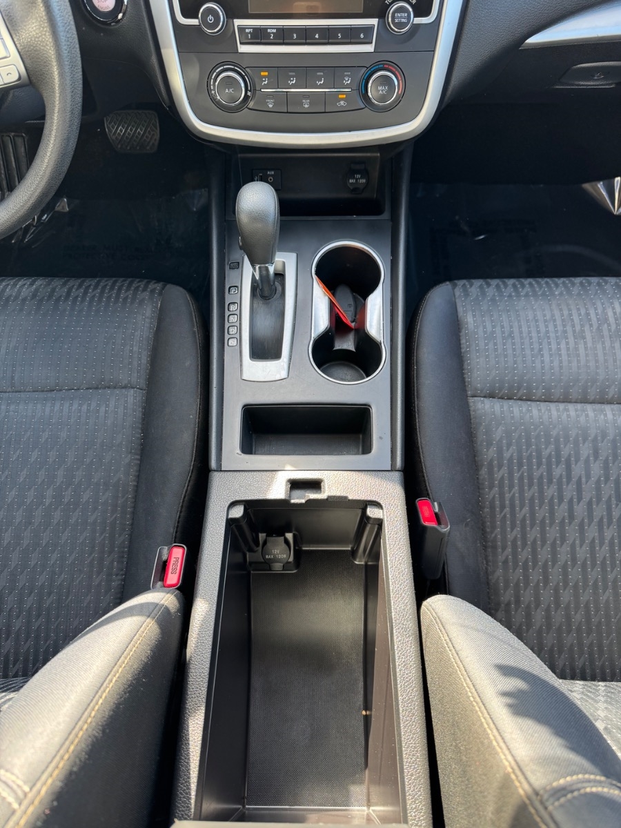 Nissan Altima 4dr Sdn I4 2.5 S 2016