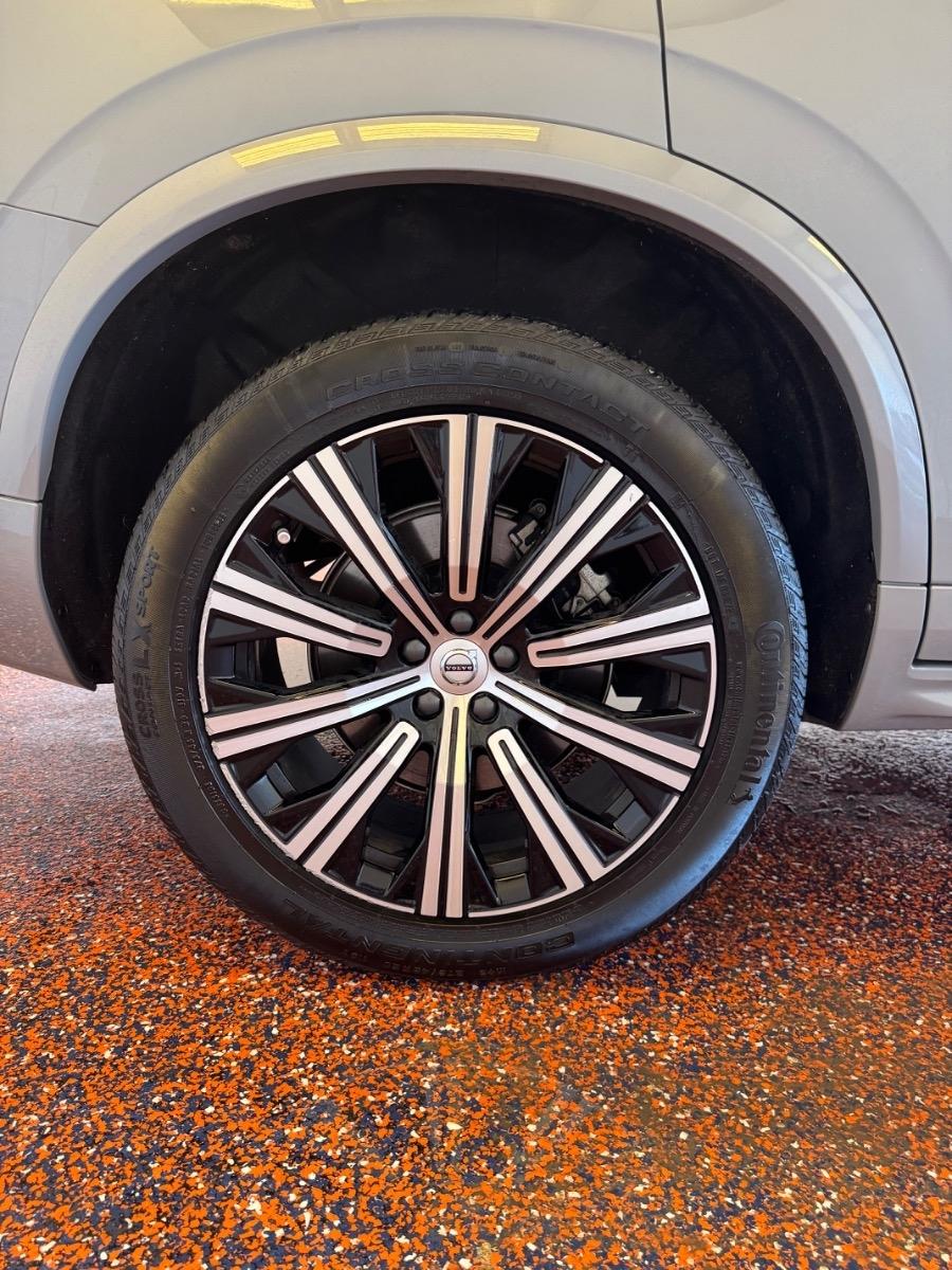 Volvo XC90 B6 AWD Plus 7-Seater 2025