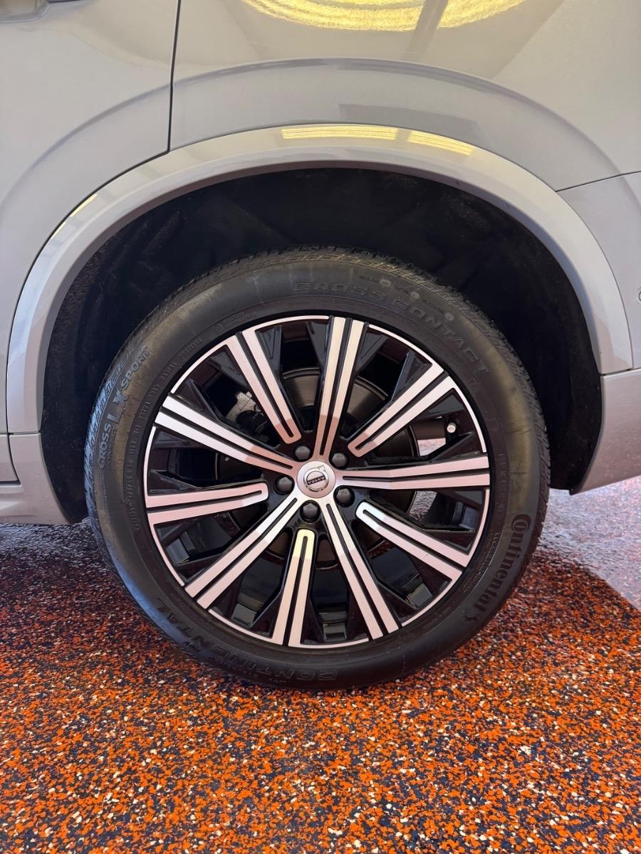 Volvo XC90 B6 AWD Plus 7-Seater 2025