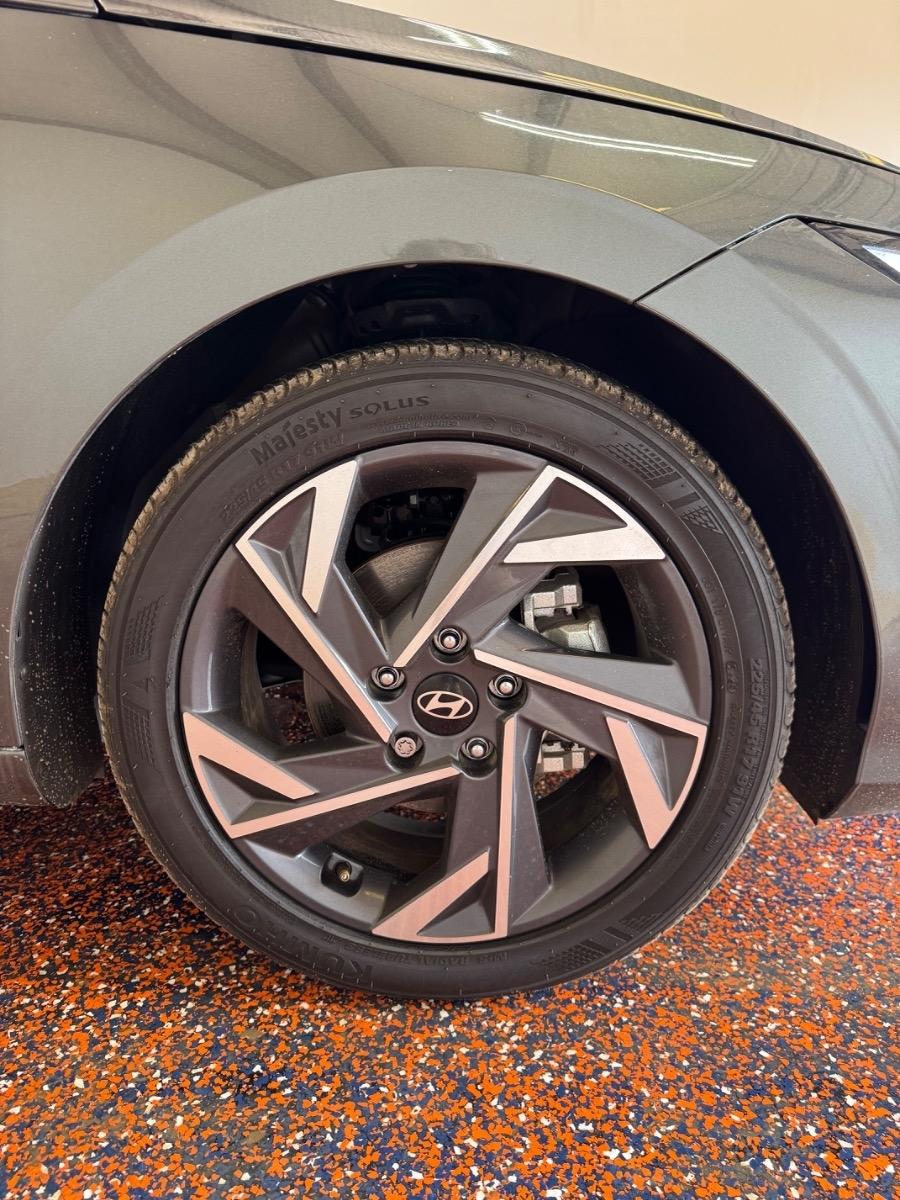 Hyundai Elantra SEL Sport IVT 2025