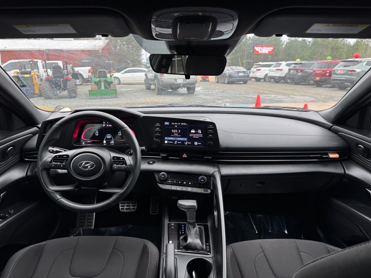 Hyundai Elantra SEL Sport IVT 2025