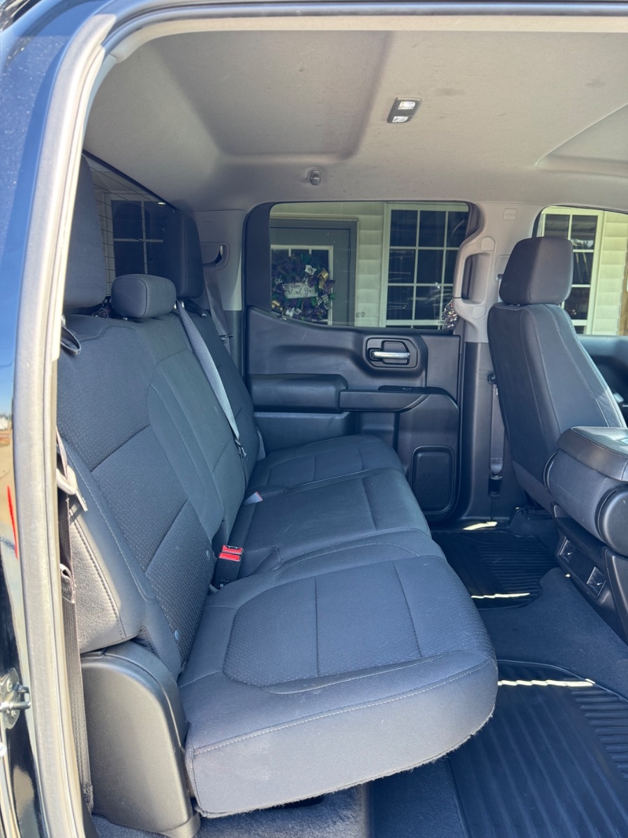 Chevrolet Silverado 1500 2WD Crew Cab 147" Custom 2021