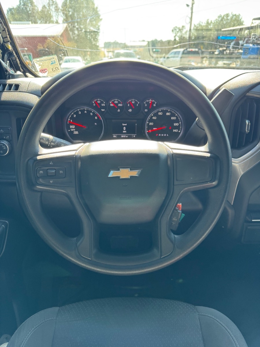 Chevrolet Silverado 1500 2WD Crew Cab 147" Custom 2021