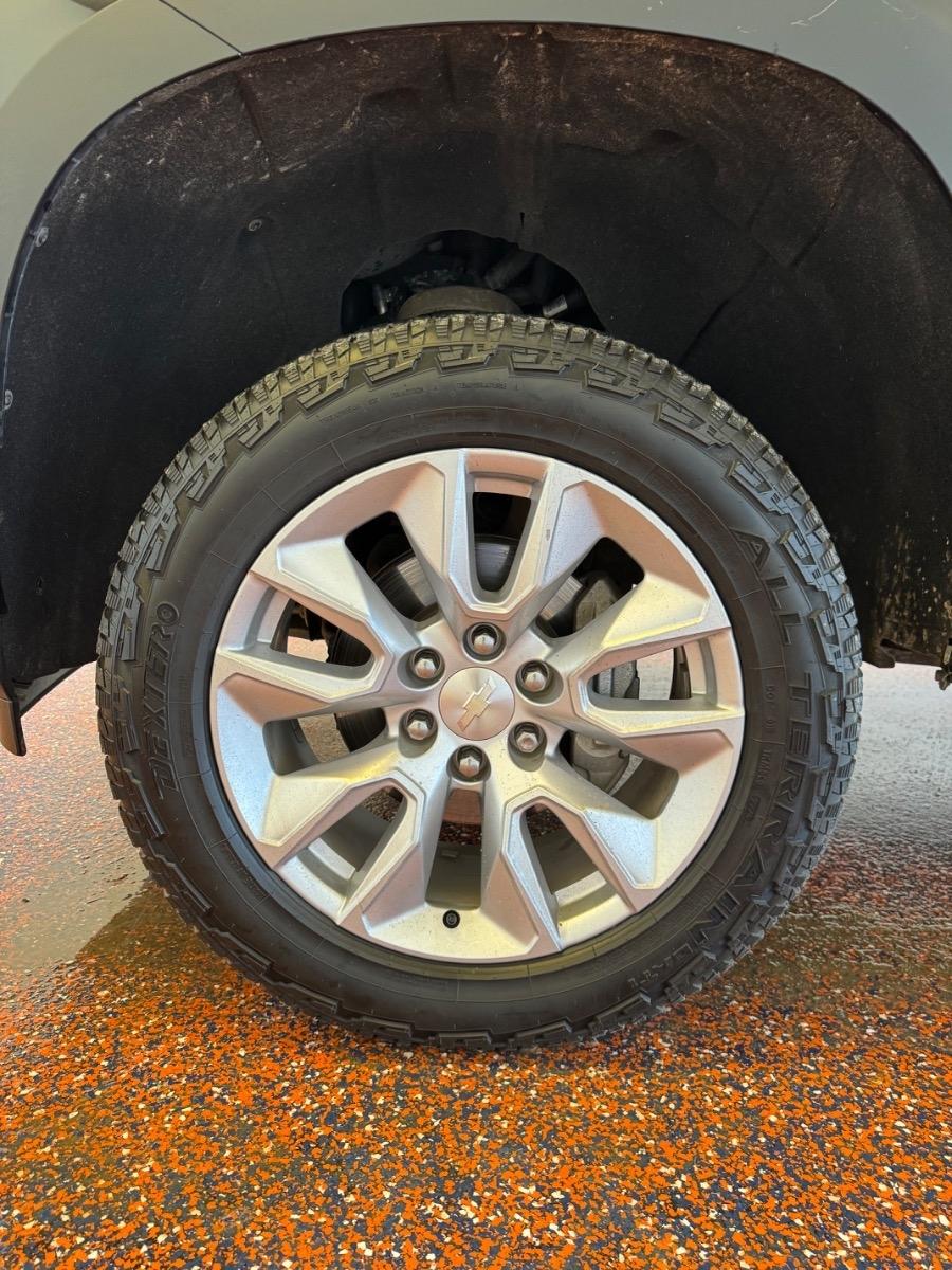 Chevrolet Silverado 1500 2WD Crew Cab 147" Custom 2021