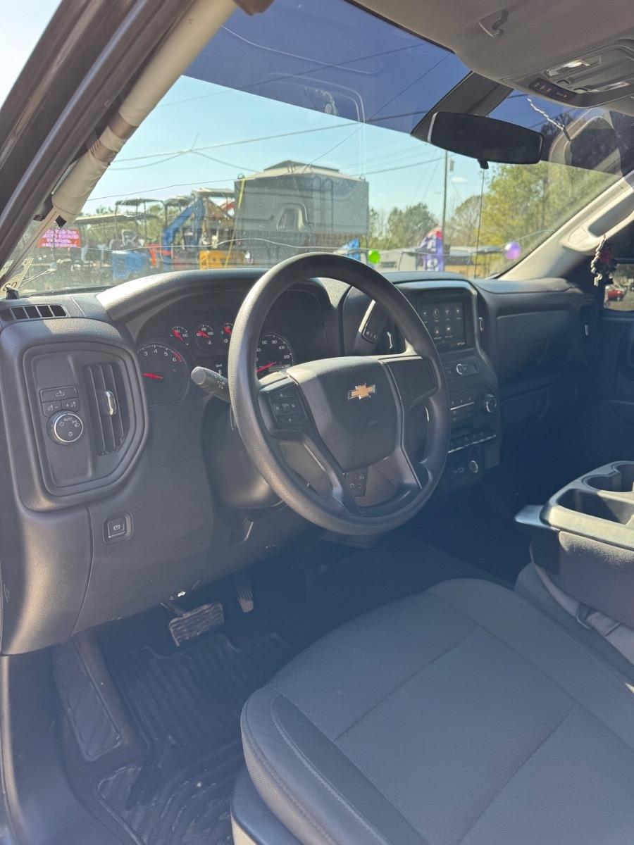 Chevrolet Silverado 1500 2WD Crew Cab 147" Custom 2021