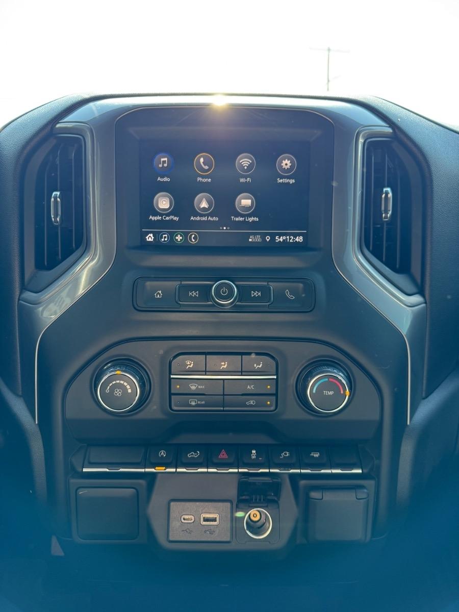 Chevrolet Silverado 1500 2WD Crew Cab 147" Custom 2021