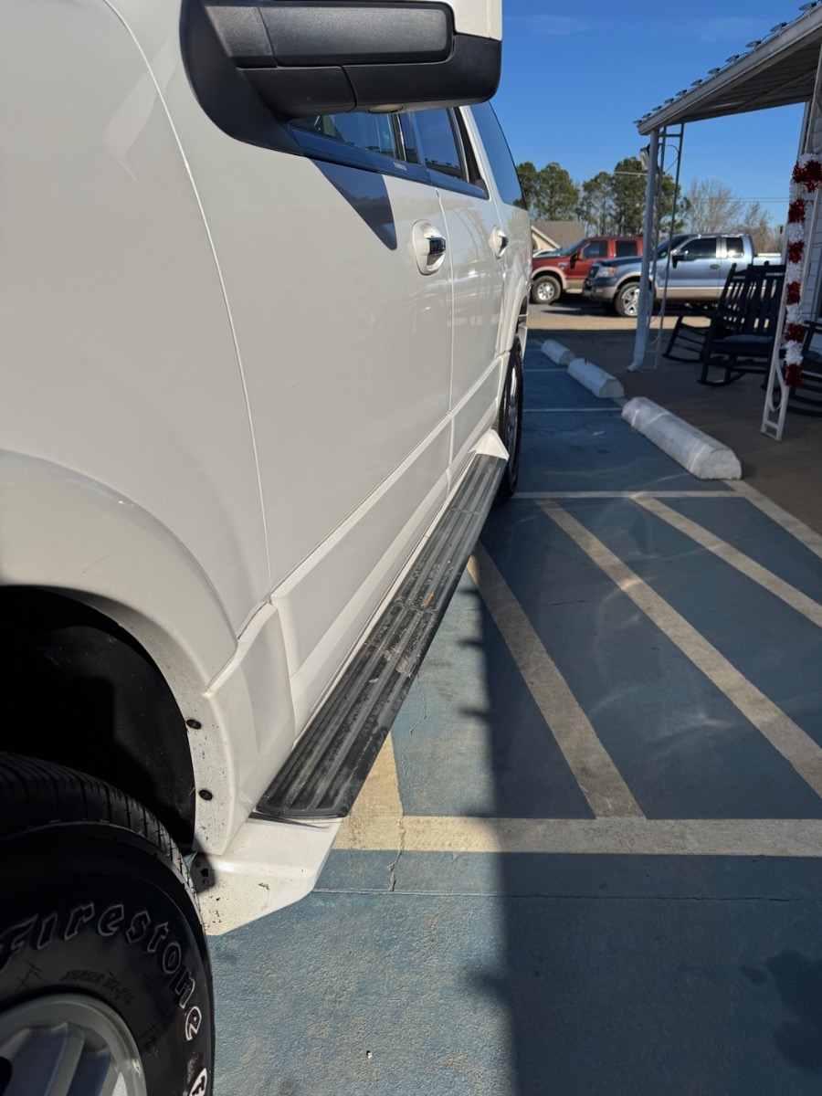 Ford Expedition EL 2WD 4dr Limited 2013