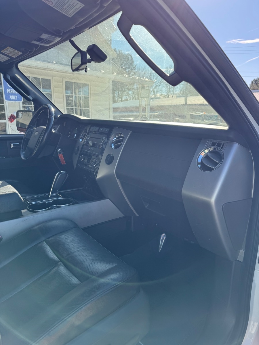 Ford Expedition EL 2WD 4dr Limited 2013