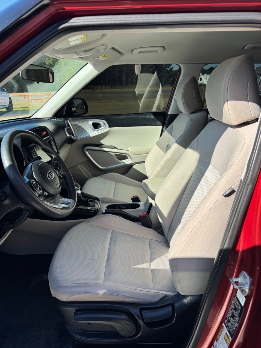 Kia Soul LX IVT 2020