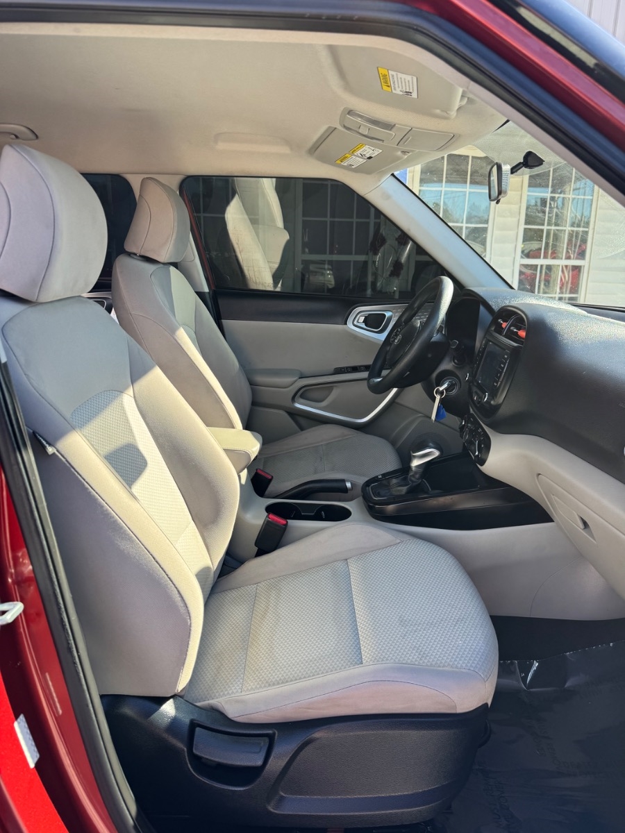 Kia Soul LX IVT 2020